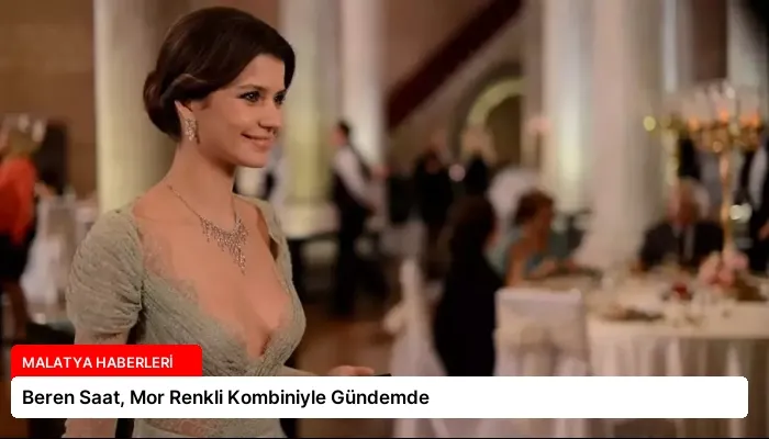 Beren Saat, Mor Renkli Kombiniyle Gündemde